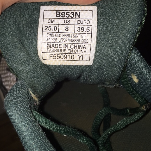 ASICS - Picture 6 of 6